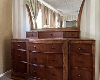 Wood Dresser