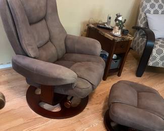 Reclining $200