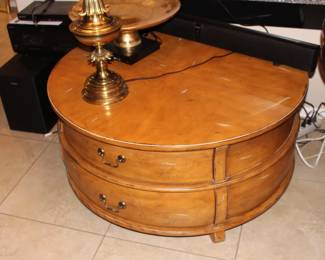 Rustic coffee table in great condition