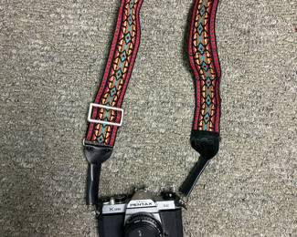 Pentax   k. 1000 . SE 