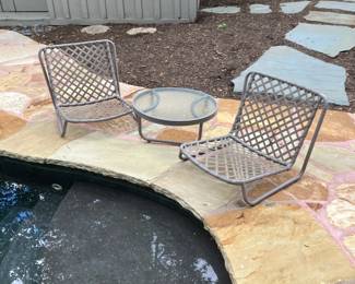Brown Jordan beach table and chairs 