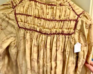 EDWARDIAN LADY'S BLOUSE.  