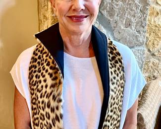 DEBBIE WEARING AN EXTREMELY HARD TO FIND LEOPARD FUR SCARF.  VERY UPSCALE.