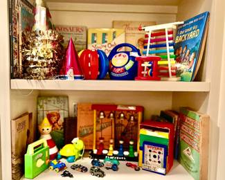 VINTAGE CHILDREN'S BOOKS AND TOYS.