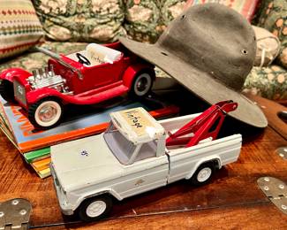 VINTAGE TOY TRUCK AND CAR.