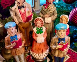 VINTAGE CAROLERS.