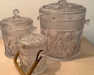 Set of 3 canisters
