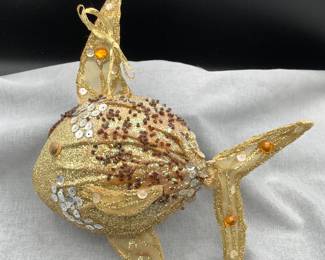 Sparkle fish ornament