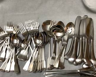 Full flatware set