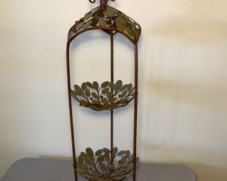 2 tiered metal holder with leaf design