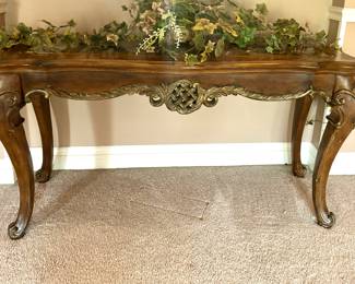 Sofa table (has matching end tables)