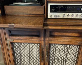 Vintage stereo (extra picture)