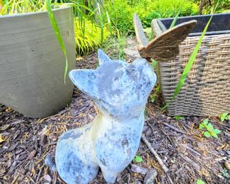 Yard Decor, Cement Kitty