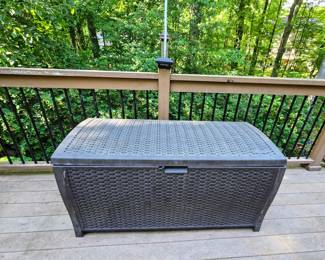 Yard Storage, Storage