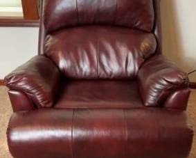  01 Leather Recliner By Southern Motion inc