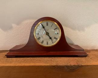 Mantle Clock