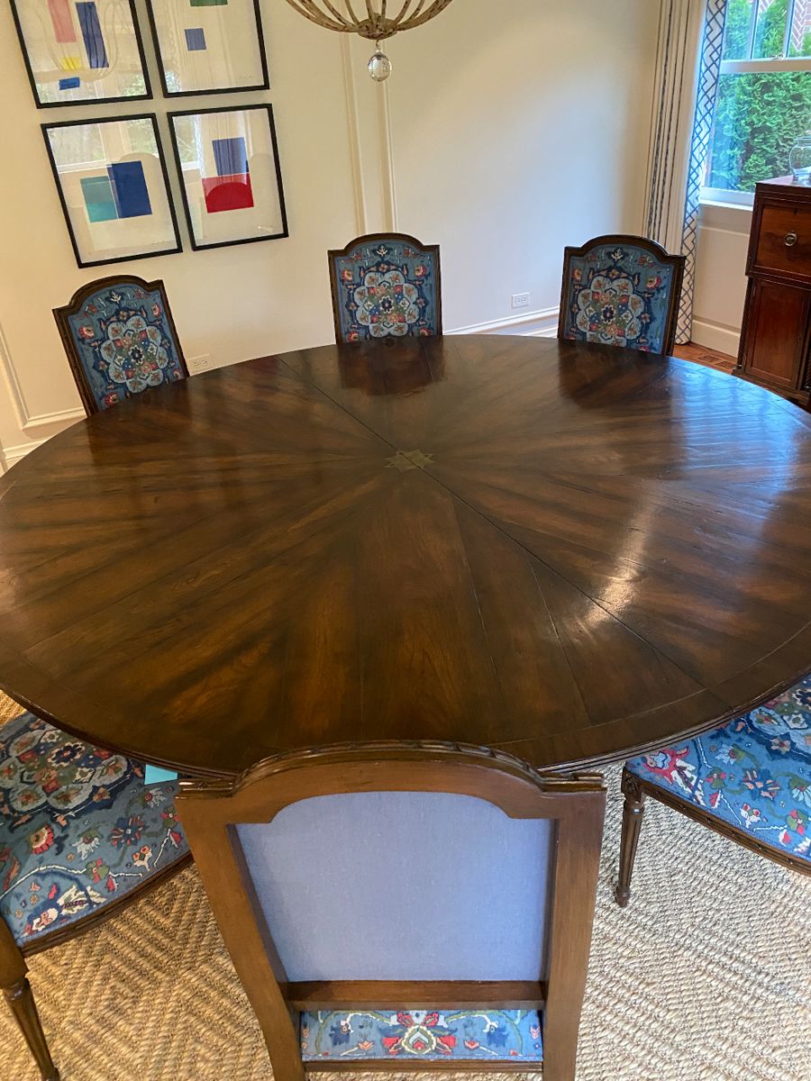 New Classic C-Leg Collection Starburst Round Table w/leaves, 84" Dia x 28.5" H $9075