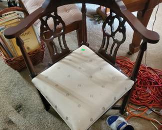 Corner Chair