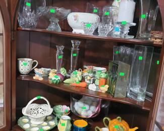 Corner Hutch, Glassware, China, Pottery