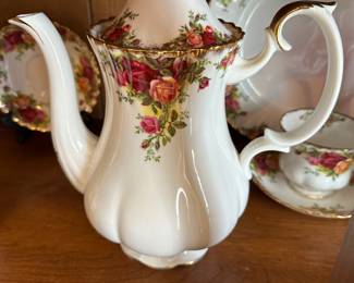 Royal Albert, “Old Country Rose” China Coffee pot made in England