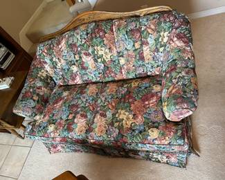 Para matching loveseats