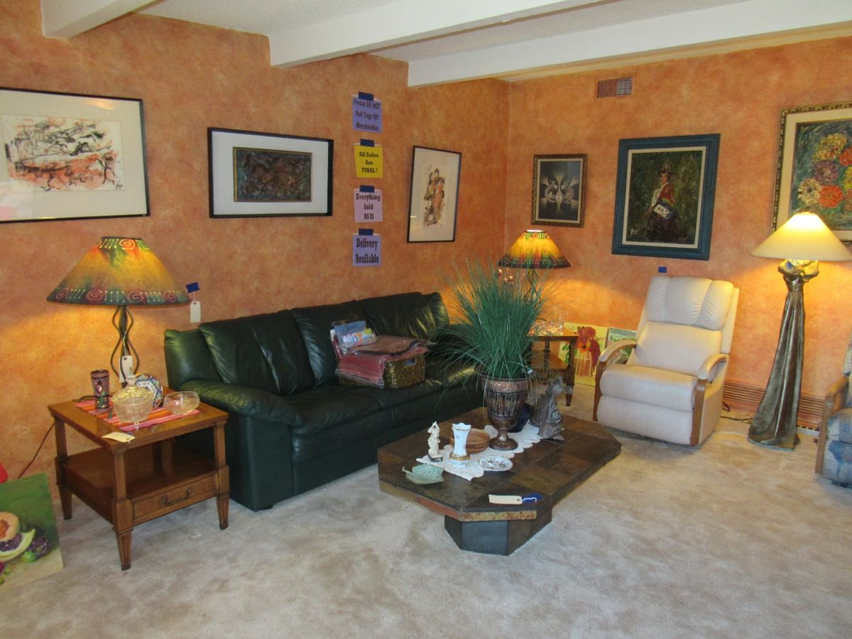 The Girls Estate Sales Broadway & Camino... starts on 5/31/2024