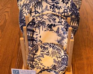 vGYrmkP pVUQ07CmY 8GTGyE