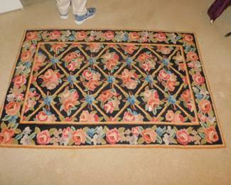 Area Crewel Rug