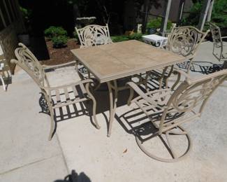 Patio Table With 4 Chairs