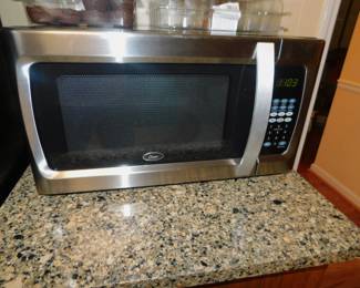 Microwave Oven