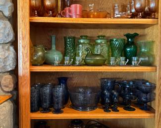 chicken bowl, glasses, glass plate settings