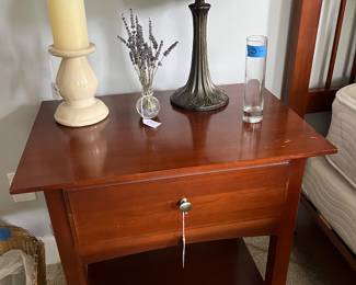 Thomasville Impressions Queen Size Bedroom Set