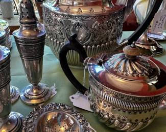 George 111 Individual coffee tea pot