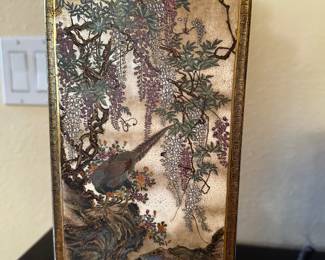 WOW.  Meji Satsuma vase. stunning painting on all sides.  signed