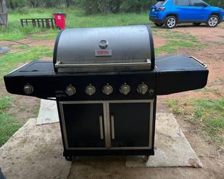 Outdoor Gourmet Pro Series Grill 