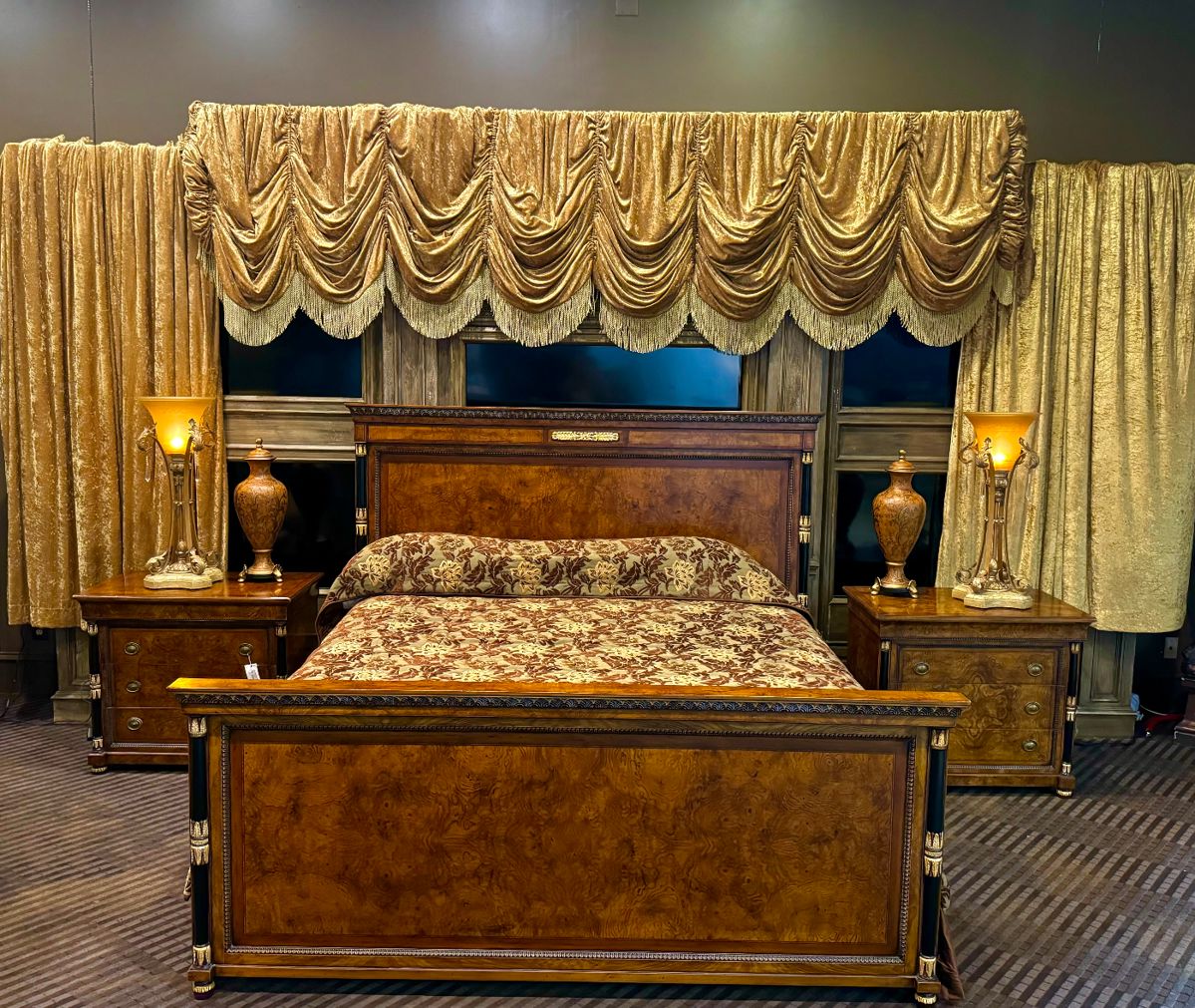 Extravagant 5 Famiky Estate Sale in Collierville, TN starts on 6/1/2024