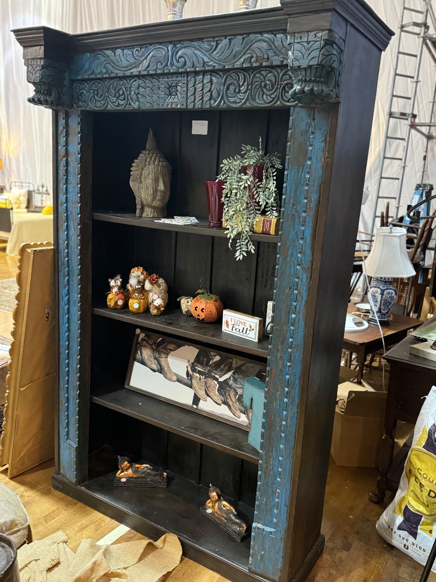 Extravagant 5 Famiky Estate Sale in Collierville, TN starts on 6/1/2024