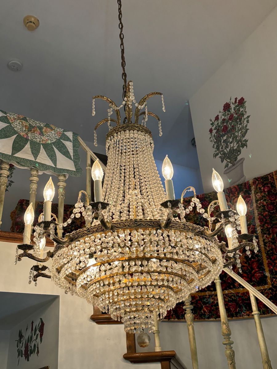 Beautiful Large crystal chandelier