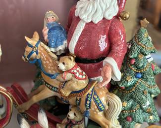 Fitz and Floyd Santa figurine 