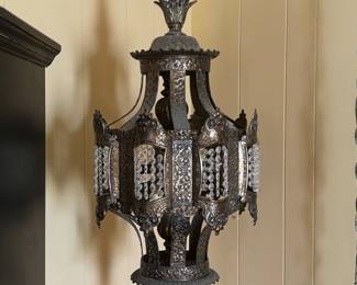 Neat pair of hanging lamps