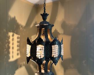 Neat pair of hanging lamps