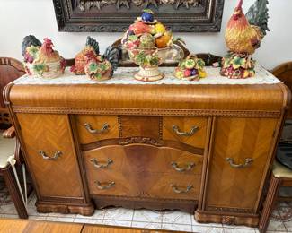 Stunning 1930s Art deco Cabinet / Buffet in immaculate condition
