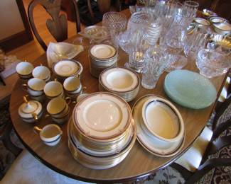 Lenox "Buchanan" serving set