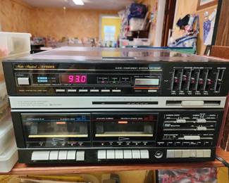 Vintage Fisher Stereo System with Turn Table