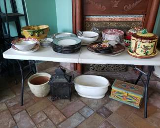 CHINA, SERVING PIECES & PLANTERS