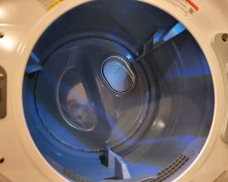 SAMSUNG WF45T6000AW 4.5 cu. ft. Front Load Washer with Vibration Reduction Technology+ in White $640 new......our price $300 stackable with dryer