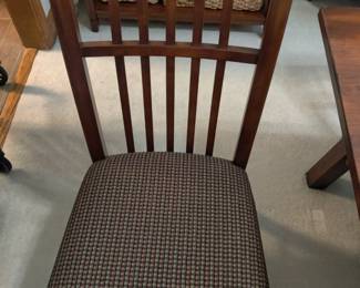 STUNNING ASHLEY DINING TABLE LIKE NEW WITH 6 CHAIRS-THIS IS SOLID AND WHAT I LOVE ABOUT IT IS THAT IT IS SLIGHTLY NARROWER THAN MOST TABLES FOR A BETTER FIT FOR MOST ROOMS. OUR PRICE $200