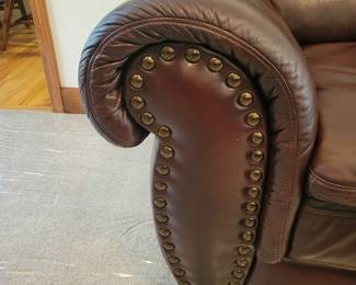 Italian leather Loveseat and matching Chair with nail head trim. $200 LOVESEAT/$150 CHAIR