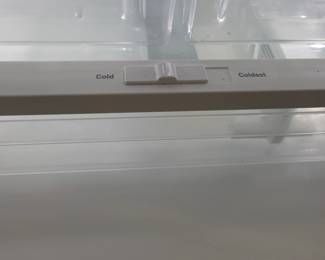 GE GNE27JYMFS 36" French Door Refrigerator with 27 cu. ft. Total Capacity Energy Star LED Lighting Internal Water Dispenser Spill-Proof Shelves in Fingerprint Resistant Stainless Steel New $1,400 to $1,700 our price $500. ice maker in lower half