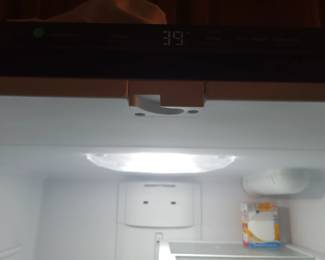 GE GNE27JYMFS 36" French Door Refrigerator with 27 cu. ft. Total Capacity Energy Star LED Lighting Internal Water Dispenser Spill-Proof Shelves in Fingerprint Resistant Stainless Steel New $1,400 to $1,700 our price $500. ice maker in lower half